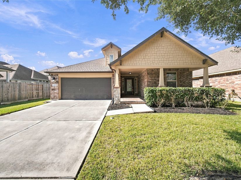 8119 W Pine Creek Bend, Cypress TX 77433