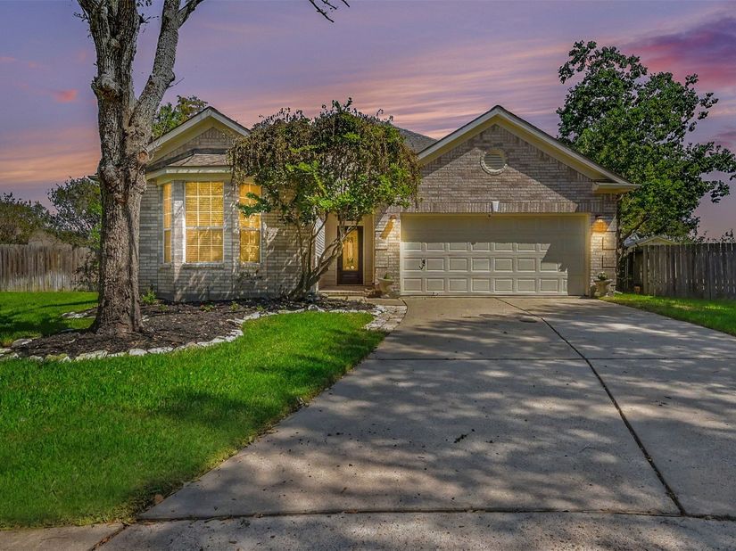 20002 Crossvine Trail Lane, Cypress TX 77433