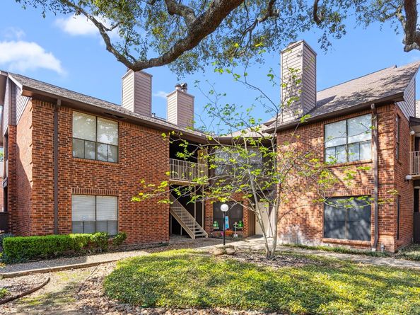 3100 Walnut Bend Lane 120, Houston TX 77042