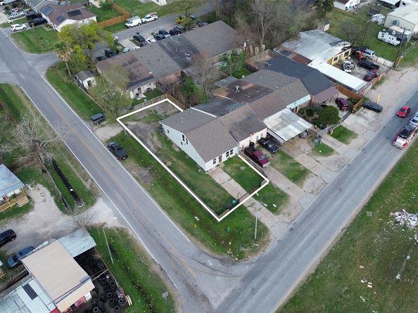 12703 W Hardy Road, Houston TX 77037