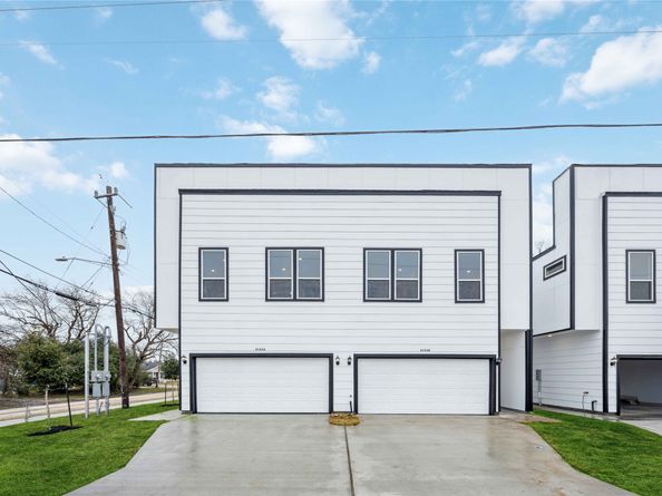 8107 Calhoun Road, Houston TX 77033