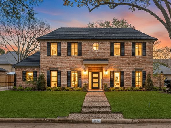 1118 Crossroads Drive, Houston TX 77079
