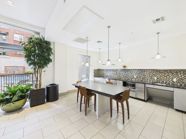 300 St Joseph Parkway 111, Houston TX 77002