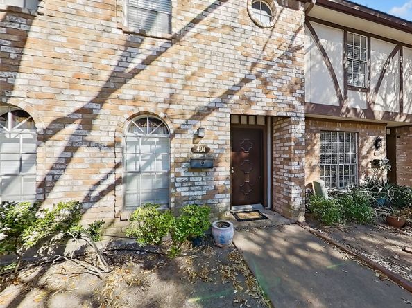 8101 Amelia Road 404, Houston TX 77055