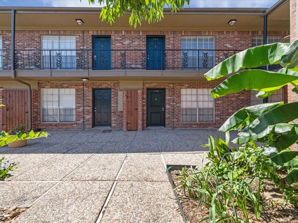 11540 Chimney Rock Road 128, Houston TX 77035