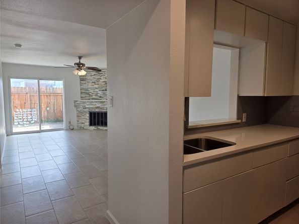 10075 Westpark Drive 78, Houston TX 77042