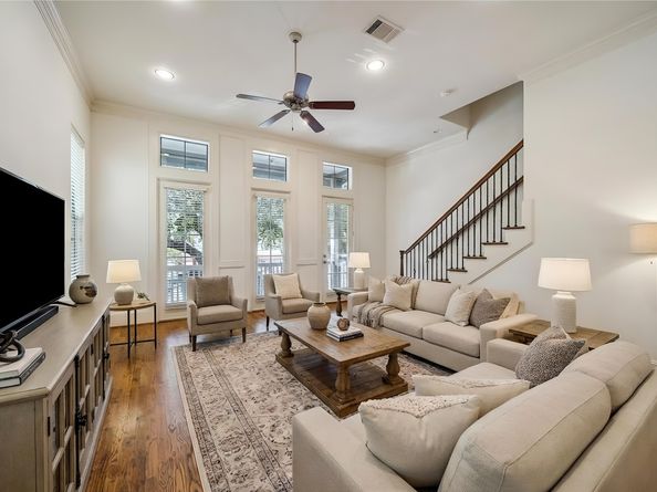 6614 Toledo Street, Houston TX 77008