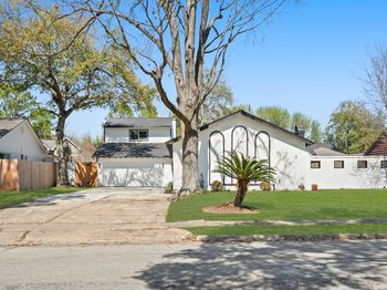 10722 Lynbrook Drive