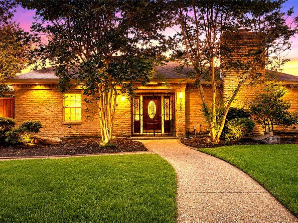 12618 Misty Valley Drive, Houston TX 77066