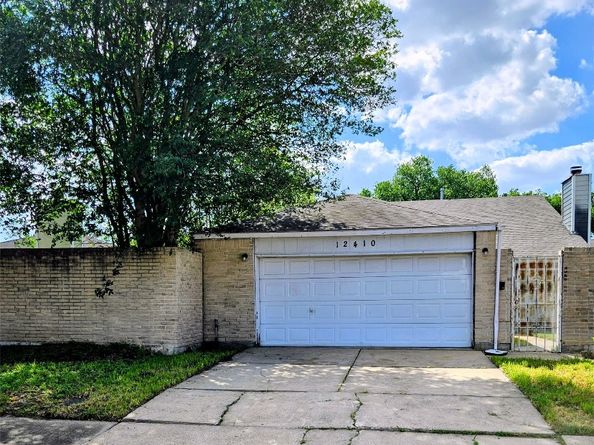 12410 Sungate Lane, Houston TX 77071