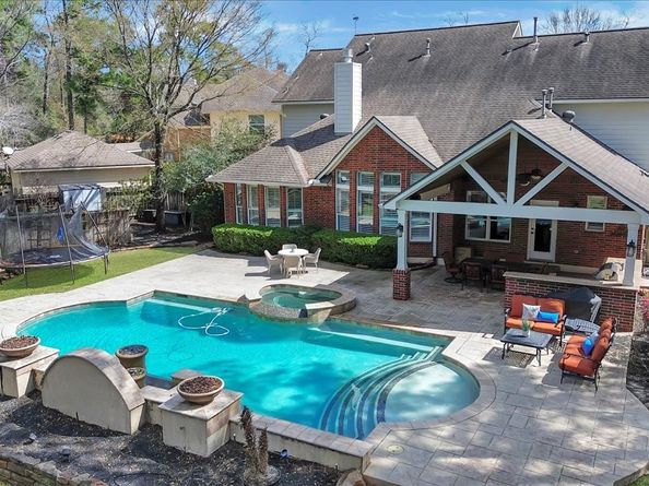31 Brywood Place, The Woodlands TX 77382