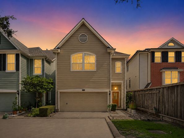 2630 Shady Acres Court, Houston TX 77008