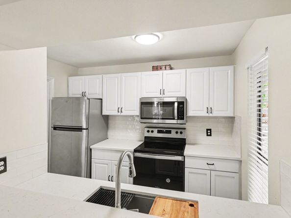 3500 Tangle Brush Drive 83, The Woodlands TX 77381