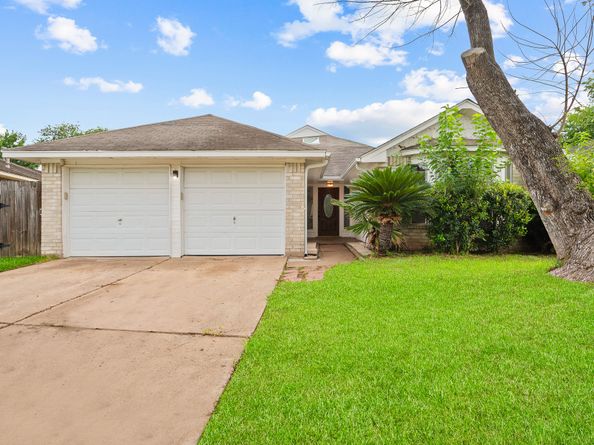 16022 Sierra Vista Drive, Houston TX 77083