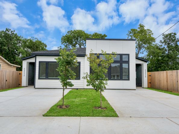 5306 Eastland Street, Houston TX 77028