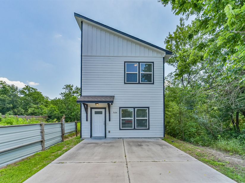5604 Eastland Street, Houston TX 77028