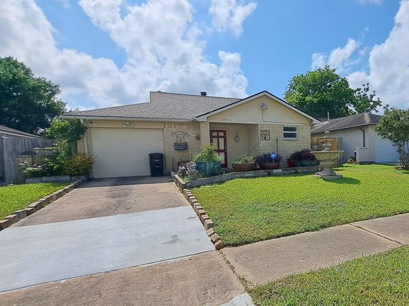 10710 Parkland Woods Dr Drive, Sugar Land TX 77498