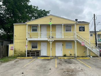 14512 Texarkana Street