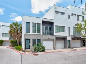 4801 S Congress Ave