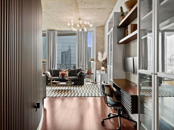 360 Nueces ST 2703, Austin TX 78701