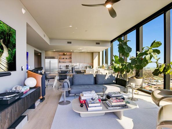 610 Davis ST 3901, Austin TX 78701