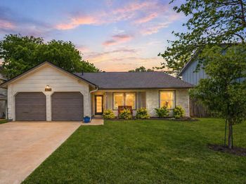 4810 Pelham DR