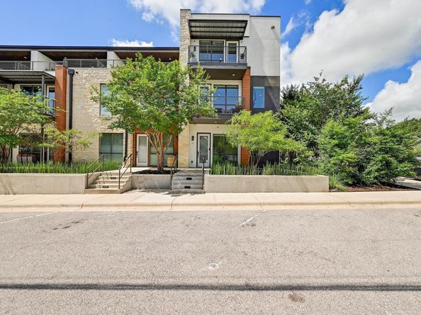 2003 Wilson ST 1, Austin TX 78704