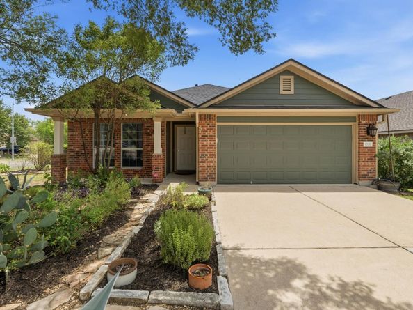 1701 McClannahan DR, Austin TX 78748