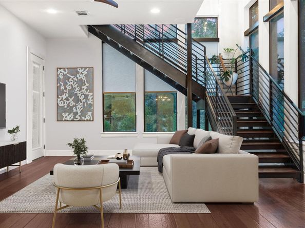 2811 Del Curto RD A, Austin TX 78704