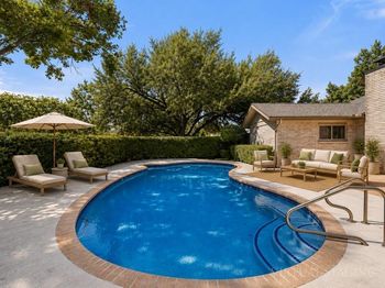 6403 Bluesky WAY