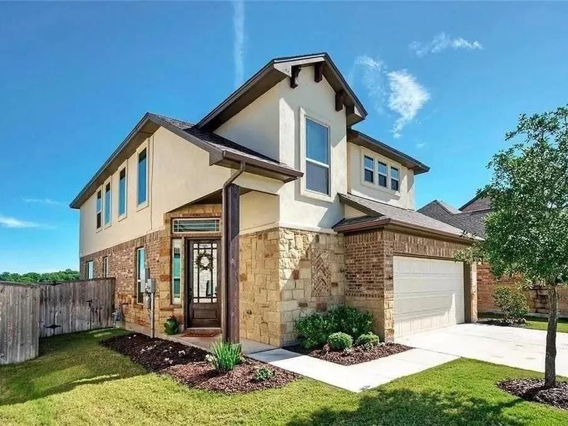 1324 Clearwing CIR, Georgetown TX 78626