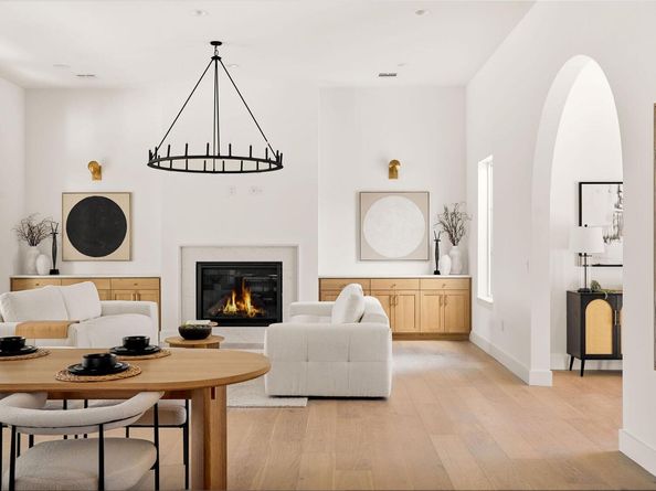 5702-2 Penick DR, Austin TX 78741