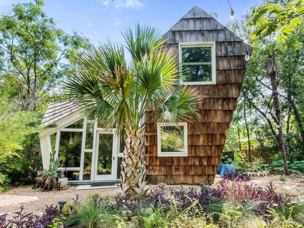 1704 Singleton Ave, Austin TX 78702