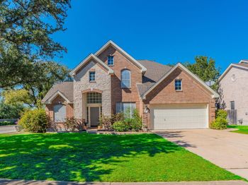 901 Savanna LN