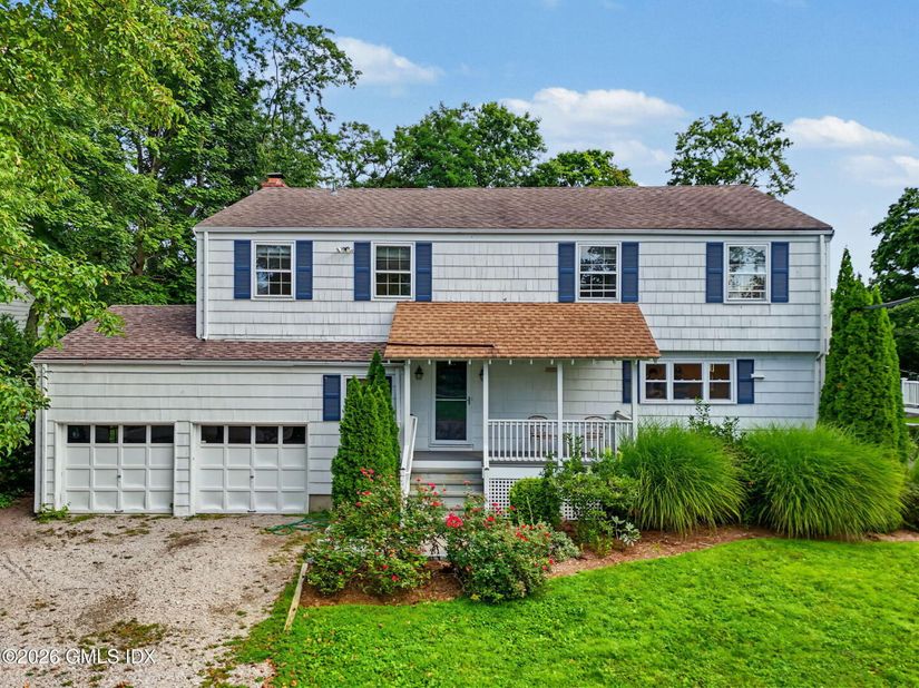 19 Old Club House Road, Old Greenwich CT 06870