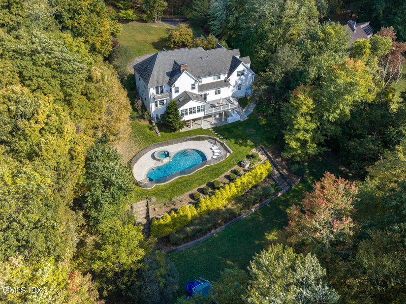 246 E Middle Patent Road, Greenwich CT 06831