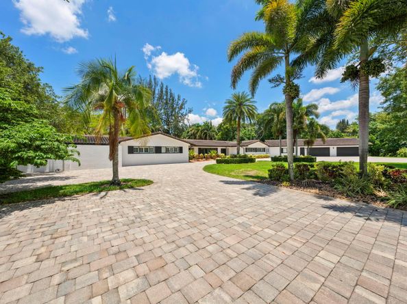 14701 Sunset Ln, Southwest Ranches FL 33330