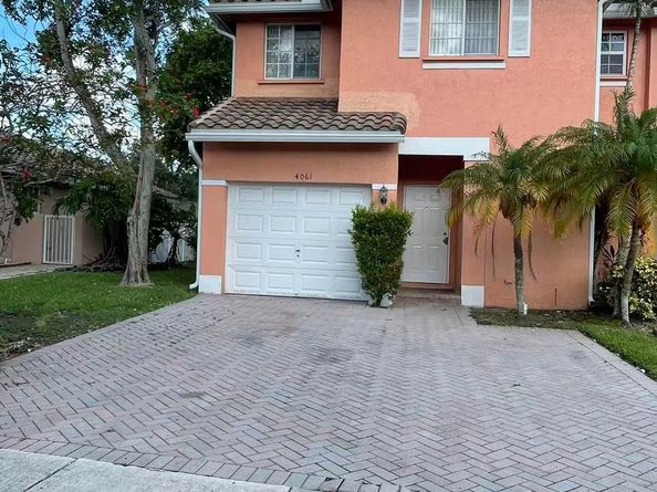 4061 NW 91st Terrace, Sunrise FL 33351