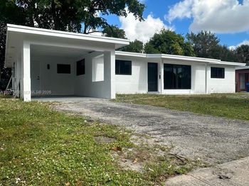 810 Wyoming Avenue