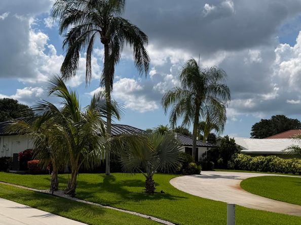 10644 Avenue Of The, Palm Beach Gardens FL 33418