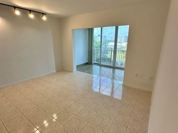 3850 Washington Street