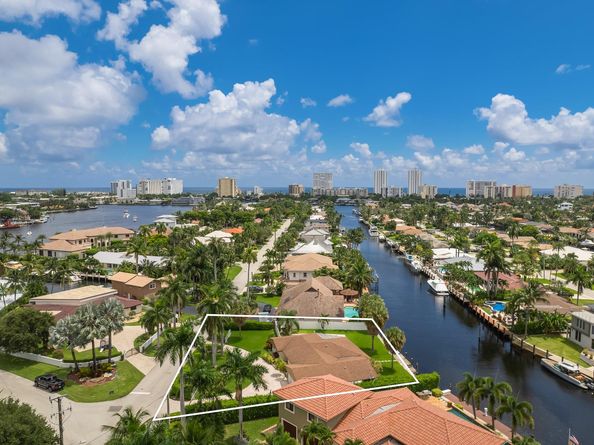 2200 SE 8th St, Pompano Beach FL 33062