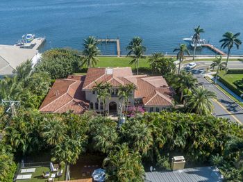 3215 S Flagler Drive