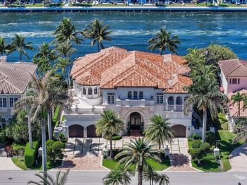 4216 Intracoastal Drive