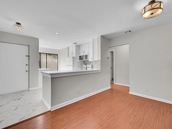 2578 Riverside Dr 421, Coral Springs FL 33065