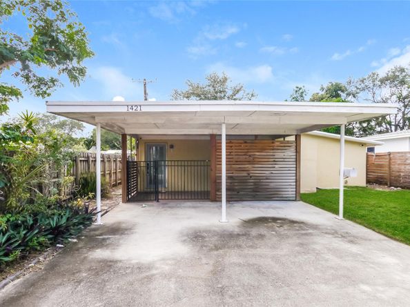 1421 SW 23rd Ave, Fort Lauderdale FL 33312
