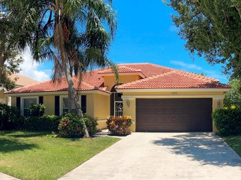 6206 Indian Forest Circle