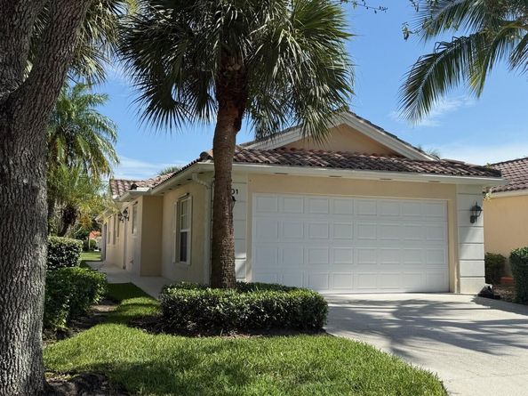 7701 Pine Island Way, West Palm Beach FL 33411