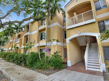 2445 NW 33rd Street