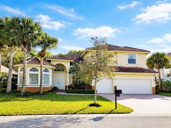 7107 Pinecreek Lane